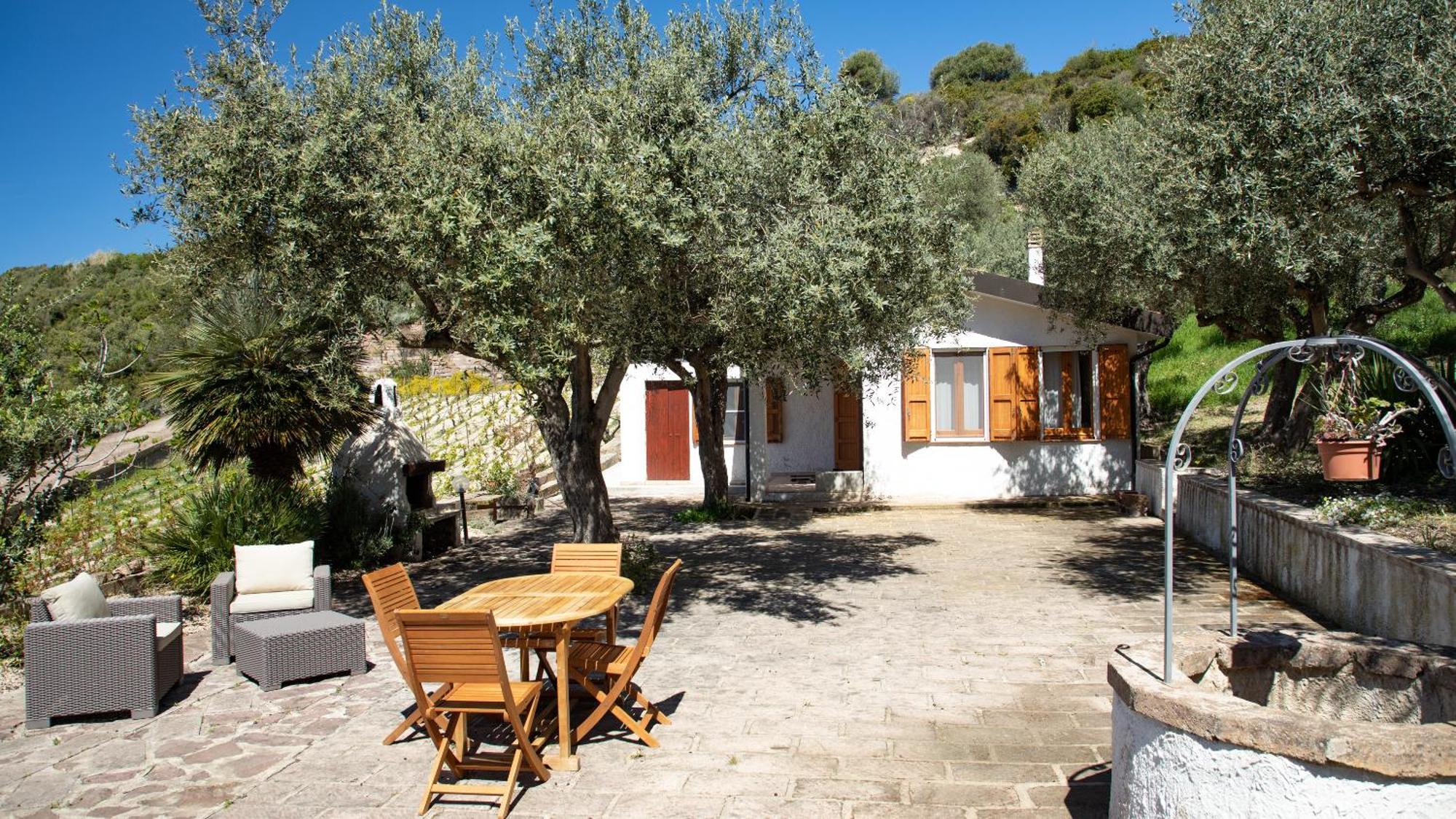 Welcomely - Badde Nuraghe Dimora Vista Mare Con Parcheggio Privato Magomadas Екстериор снимка