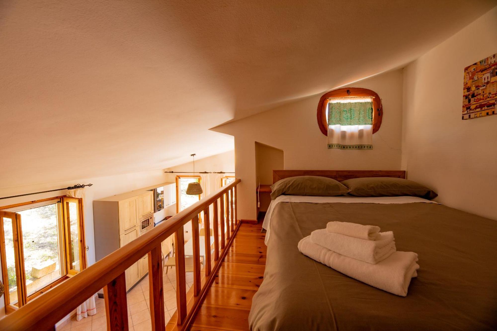 Welcomely - Badde Nuraghe Dimora Vista Mare Con Parcheggio Privato Magomadas Екстериор снимка